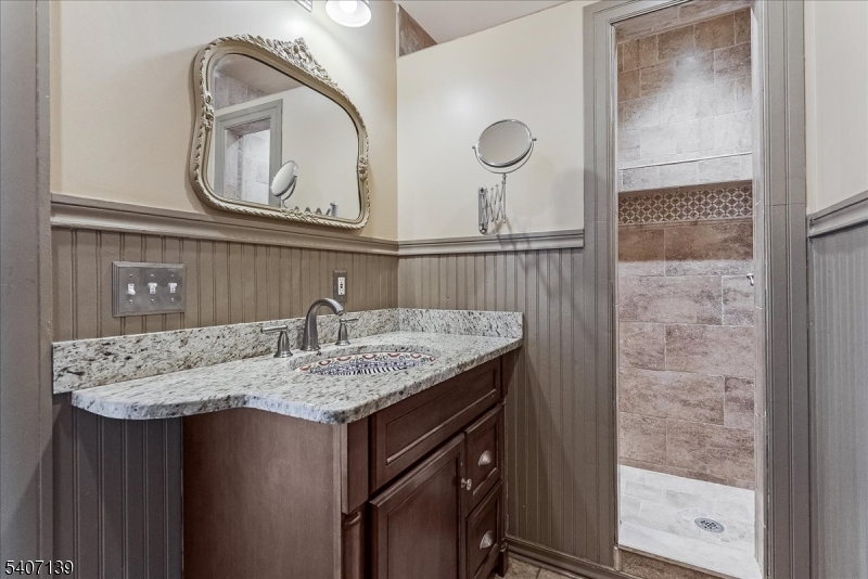 168 Mendham Road East Mendham, NJ 07945 - Photo 16 of 23