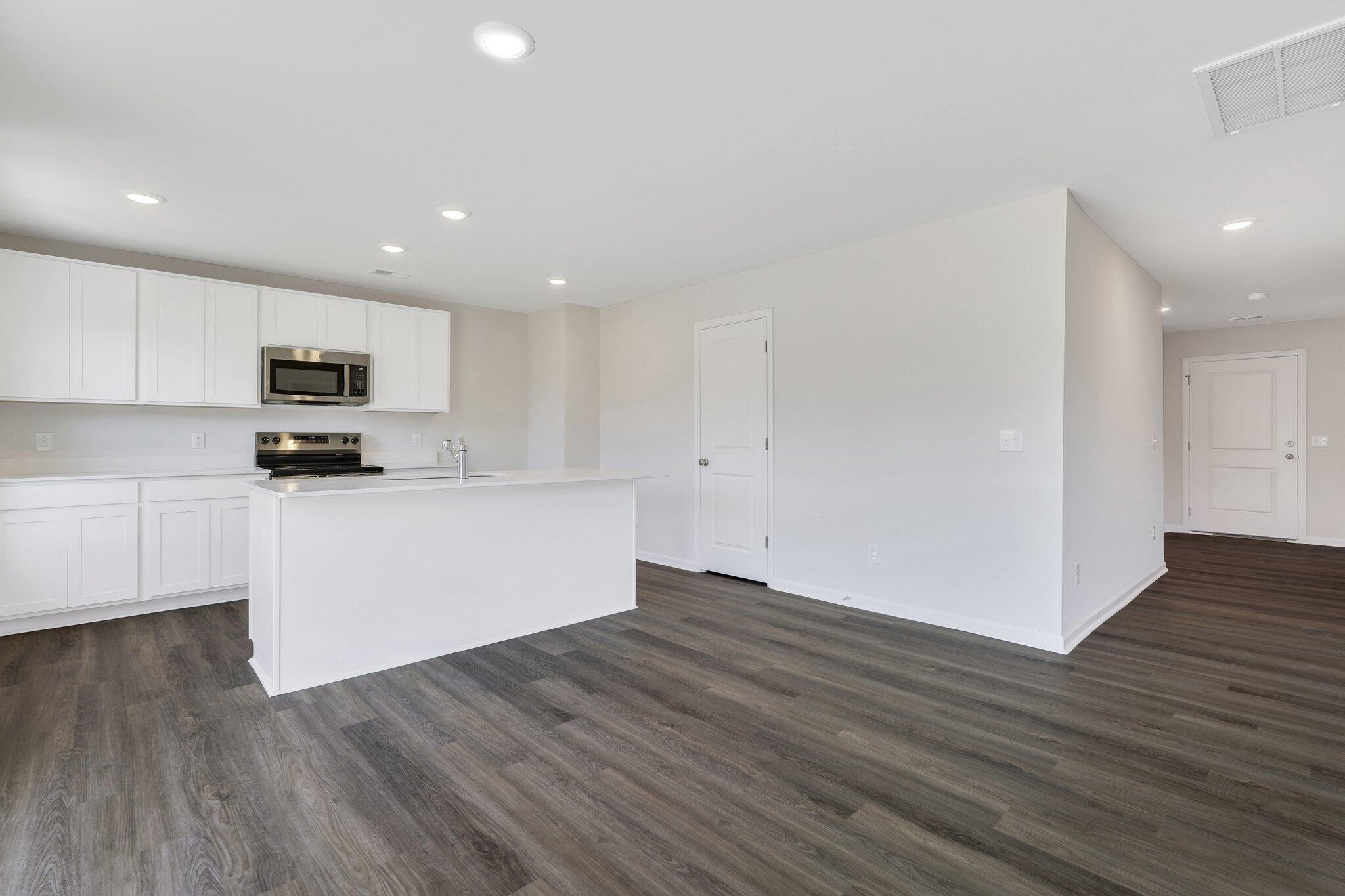7059 Windham Way Ladson, SC 29456 - Photo 22 of 58 KITCHEN
