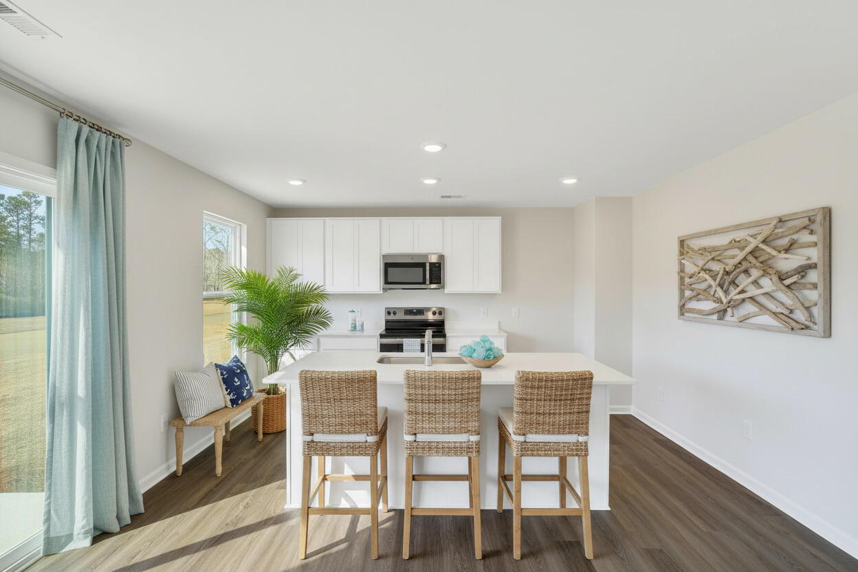 7059 Windham Way Ladson, SC 29456 - Photo 4 of 58 Kitchen