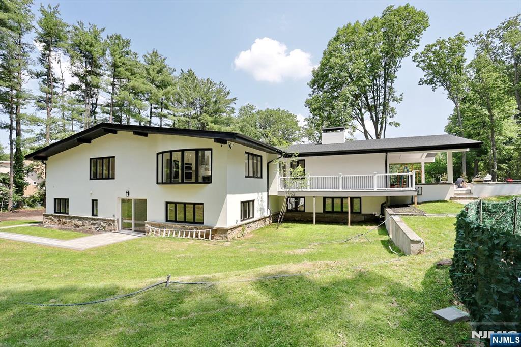 51 Mill Rd Extension Woodcliff Lake, NJ 07677 - Photo 48 of 50