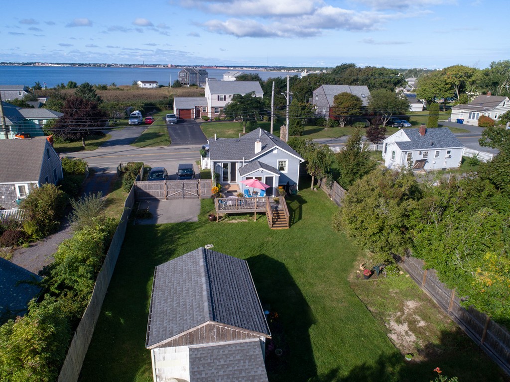 237 Sconticut Neck Road Fairhaven, MA 02719 - Photo 13 of 15 Gallery Image 13