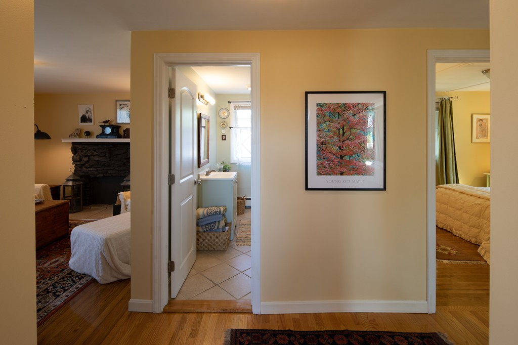 237 Sconticut Neck Road Fairhaven, MA 02719 - Photo 9 of 15 Gallery Image 9