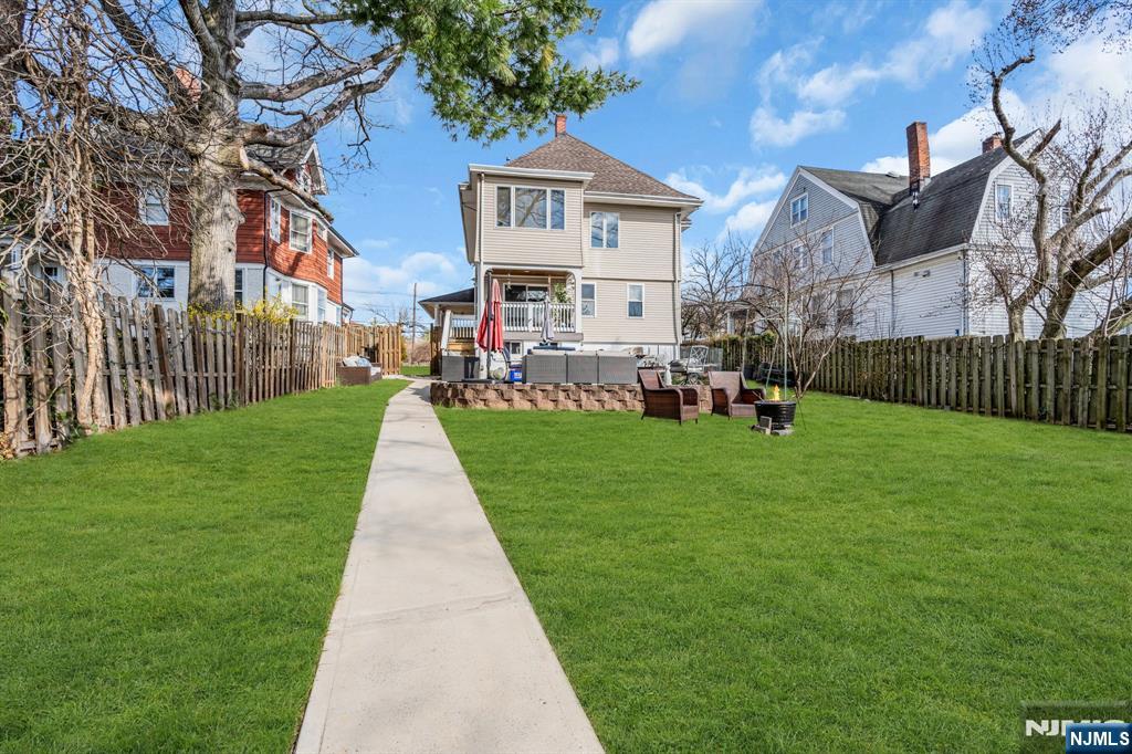 467 Summit Avenue Hackensack, NJ 07601 - Photo 49 of 50