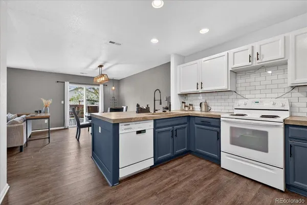 $3,195 | 9611 Elk Mountain Circle, Littleton, CO 80125