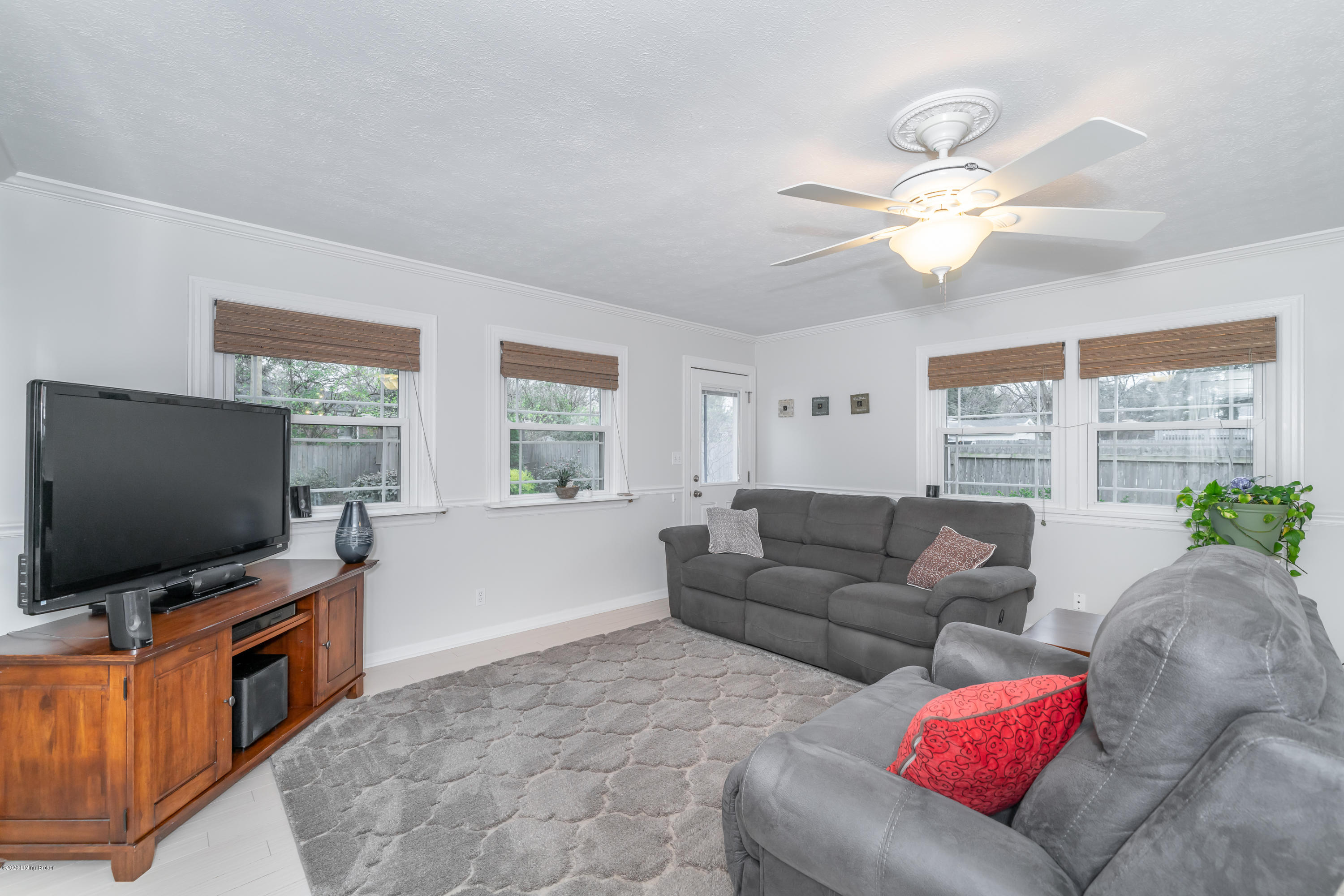 8808 Perry Road Louisville, KY 40222 - Photo 29 of 57 8808 Perry Rd L-30
