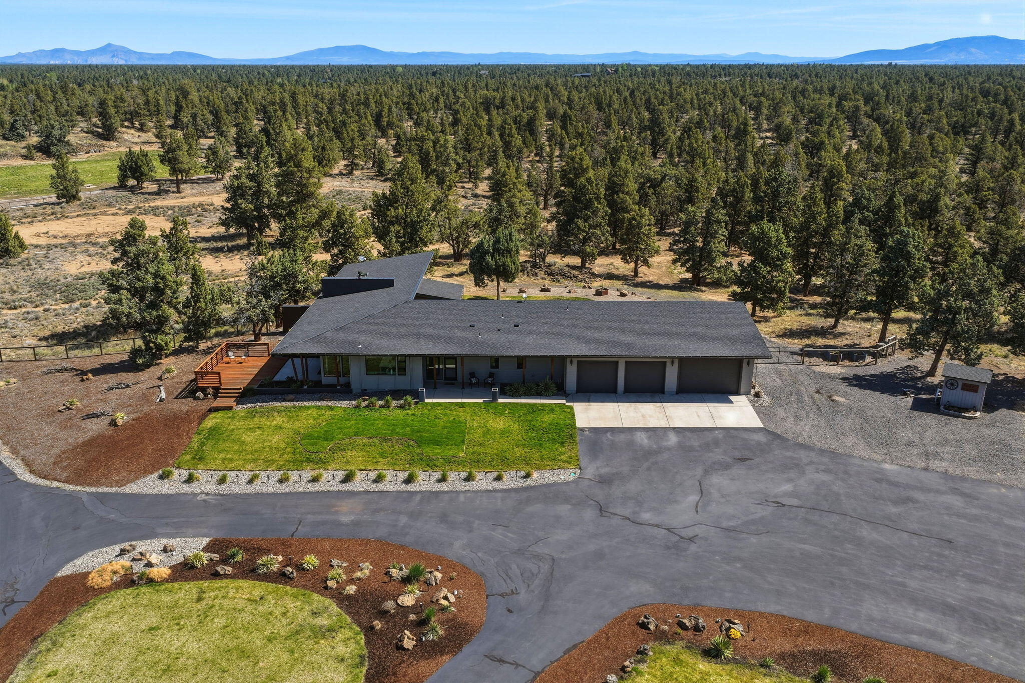 64144 Pioneer Loop Bend, OR 97701 - Photo 171 of 192 164-web-or-mls-Riley Visuals-164