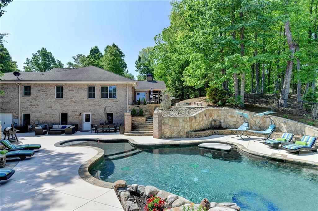 6640 Shady Grove Road Cumming, GA 30041 - Photo 6 of 111 Gallery Image 6