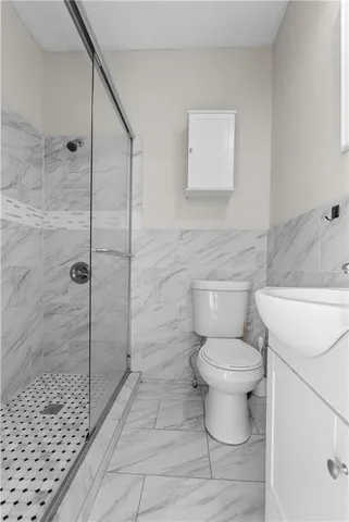 $299,000 | 340 Bales Avenue, Kansas City, MO 64124