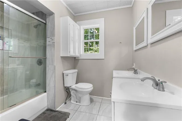 $299,000 | 340 Bales Avenue, Kansas City, MO 64124