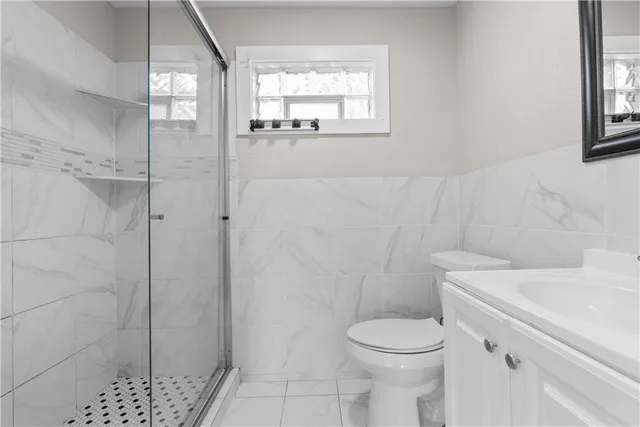 $299,000 | 340 Bales Avenue, Kansas City, MO 64124