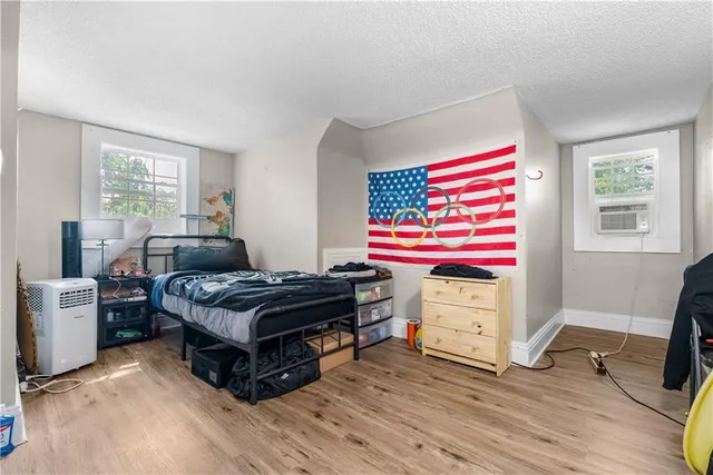 $299,000 | 340 Bales Avenue, Kansas City, MO 64124