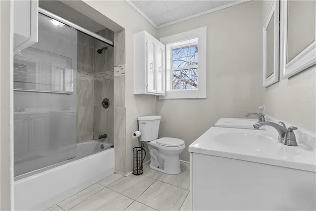 $299,000 | 340 Bales Avenue, Kansas City, MO 64124