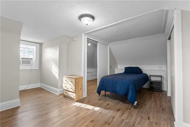 $299,000 | 340 Bales Avenue, Kansas City, MO 64124