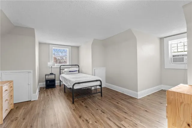 $299,000 | 340 Bales Avenue, Kansas City, MO 64124