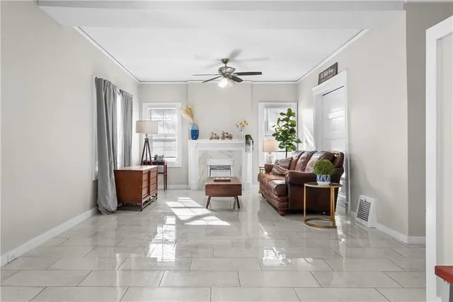 $299,000 | 340 Bales Avenue, Kansas City, MO 64124