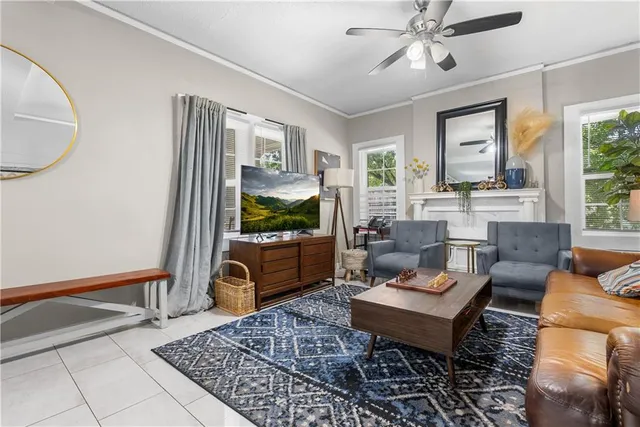 $299,000 | 340 Bales Avenue, Kansas City, MO 64124