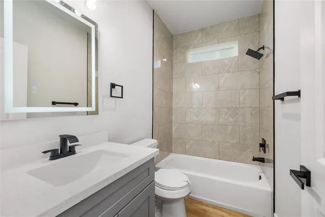 $2,550 | 14203 Sandalfoot Street, Houston, TX 77095