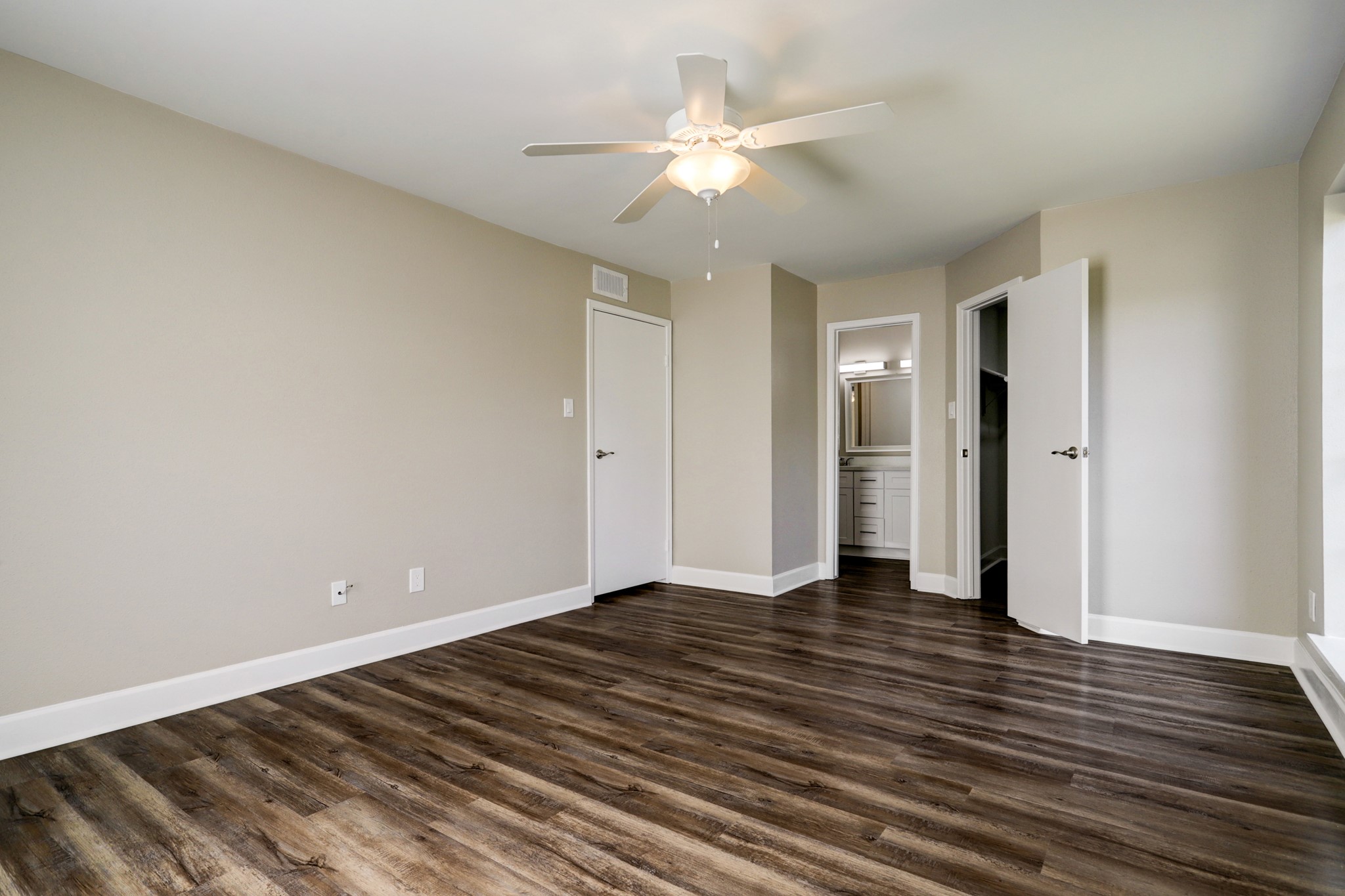 10101 South Gessner Road, Unit 701 Houston, TX 77071 - Photo 14 of 16