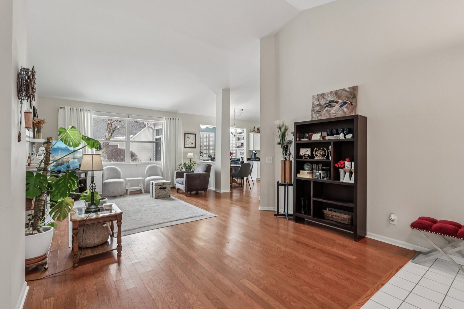 688 Cadillac Circle Romeoville, IL 60446 - Photo 11 of 45