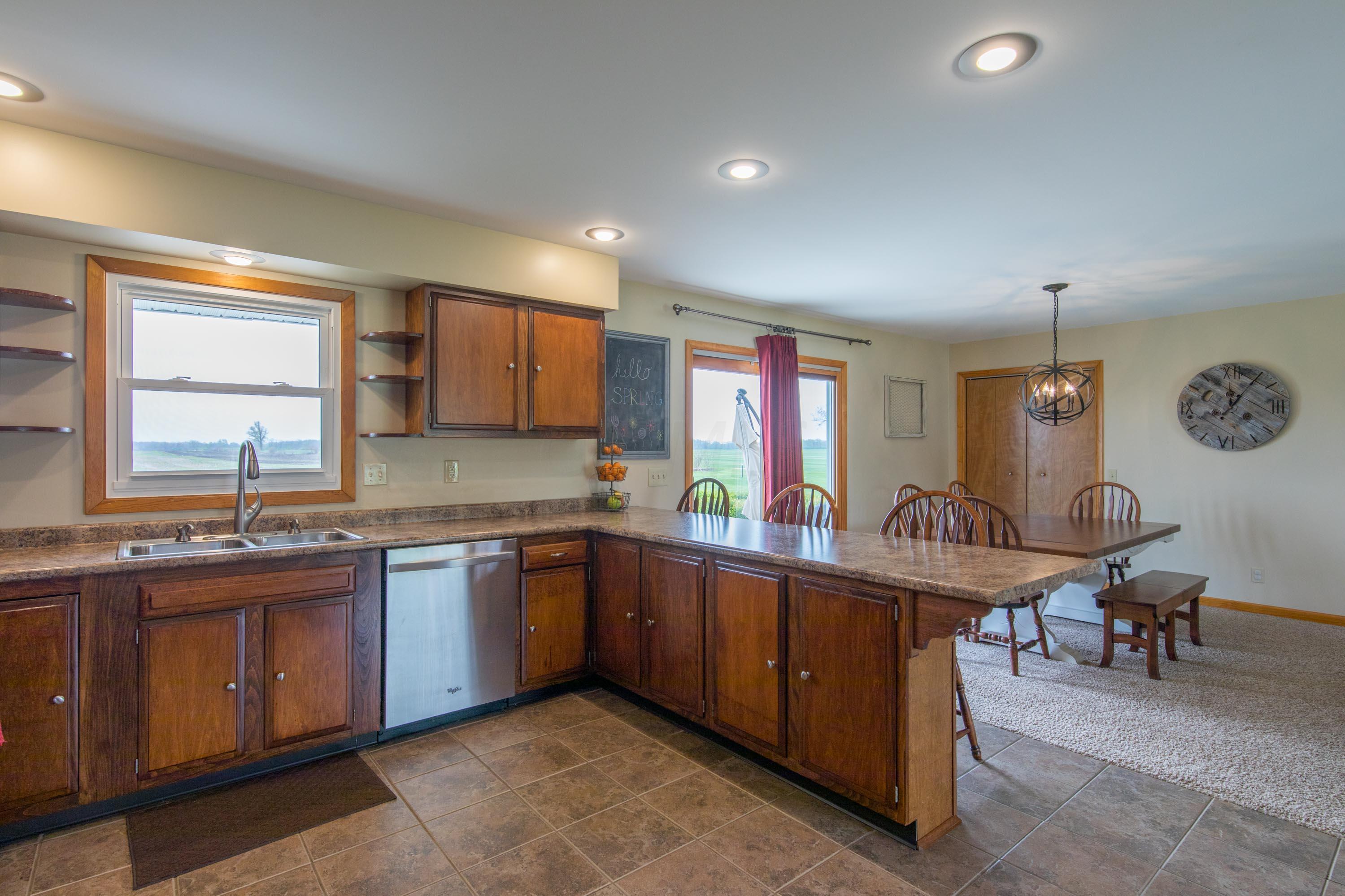 1950 Gardner Road Galloway, OH 43119 - Photo 15 of 61 Gallery Image 15