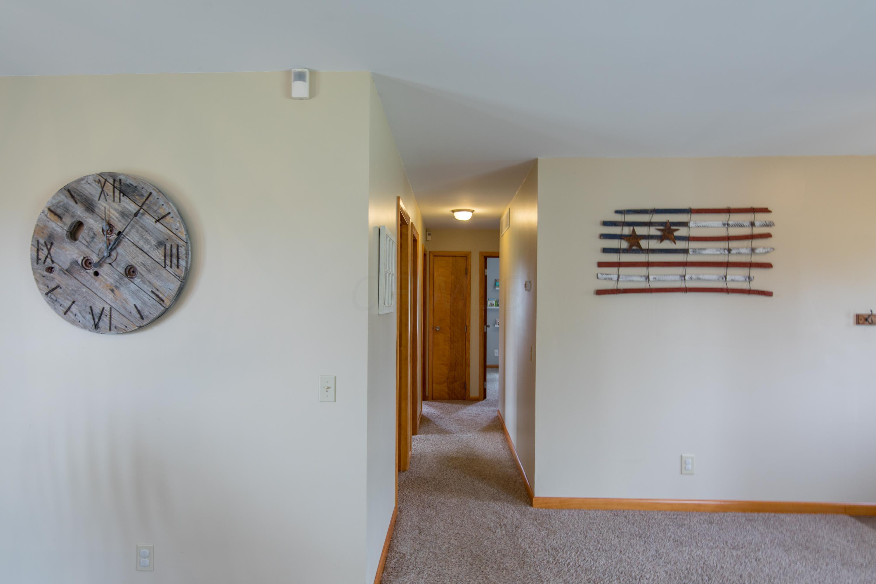 1950 Gardner Road Galloway, OH 43119 - Photo 16 of 61 Gallery Image 16