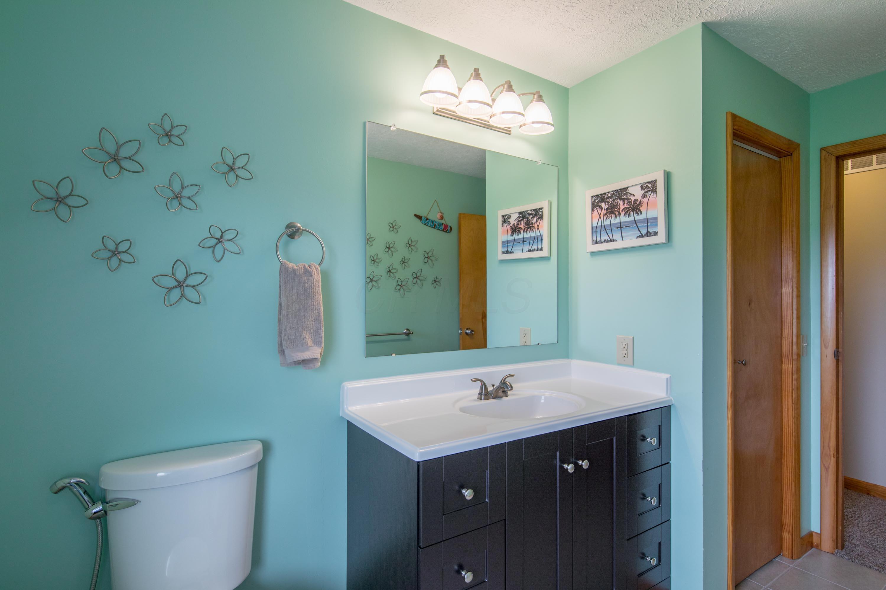1950 Gardner Road Galloway, OH 43119 - Photo 20 of 61 Gallery Image 20
