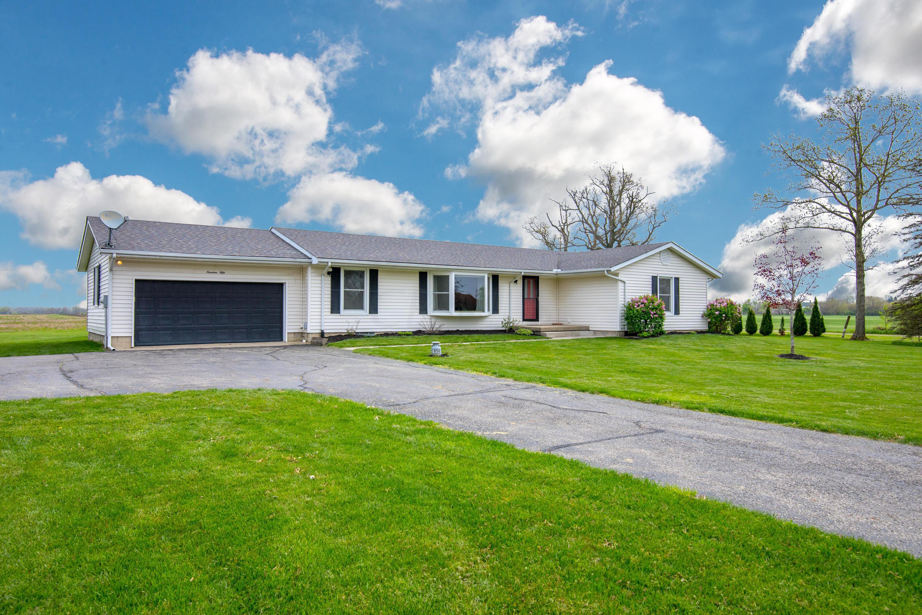 1950 Gardner Road Galloway, OH 43119 - Photo 2 of 61 Gallery Image 2