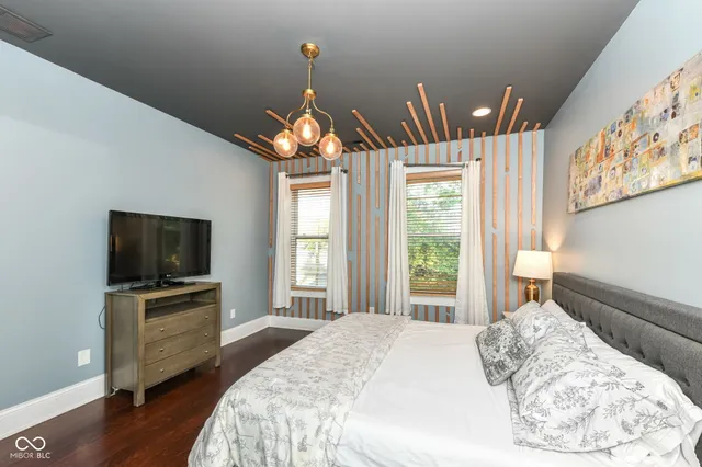 $580,000 | 1242-1244 South Talbott Street, Indianapolis, IN 46225