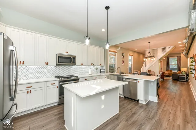 $580,000 | 1242-1244 South Talbott Street, Indianapolis, IN 46225