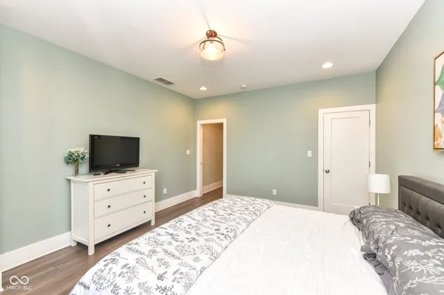 $580,000 | 1242-1244 South Talbott Street, Indianapolis, IN 46225