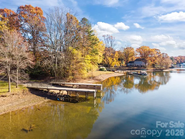 $460,000 | 20441 Harbor View Drive, Cornelius, NC 28031