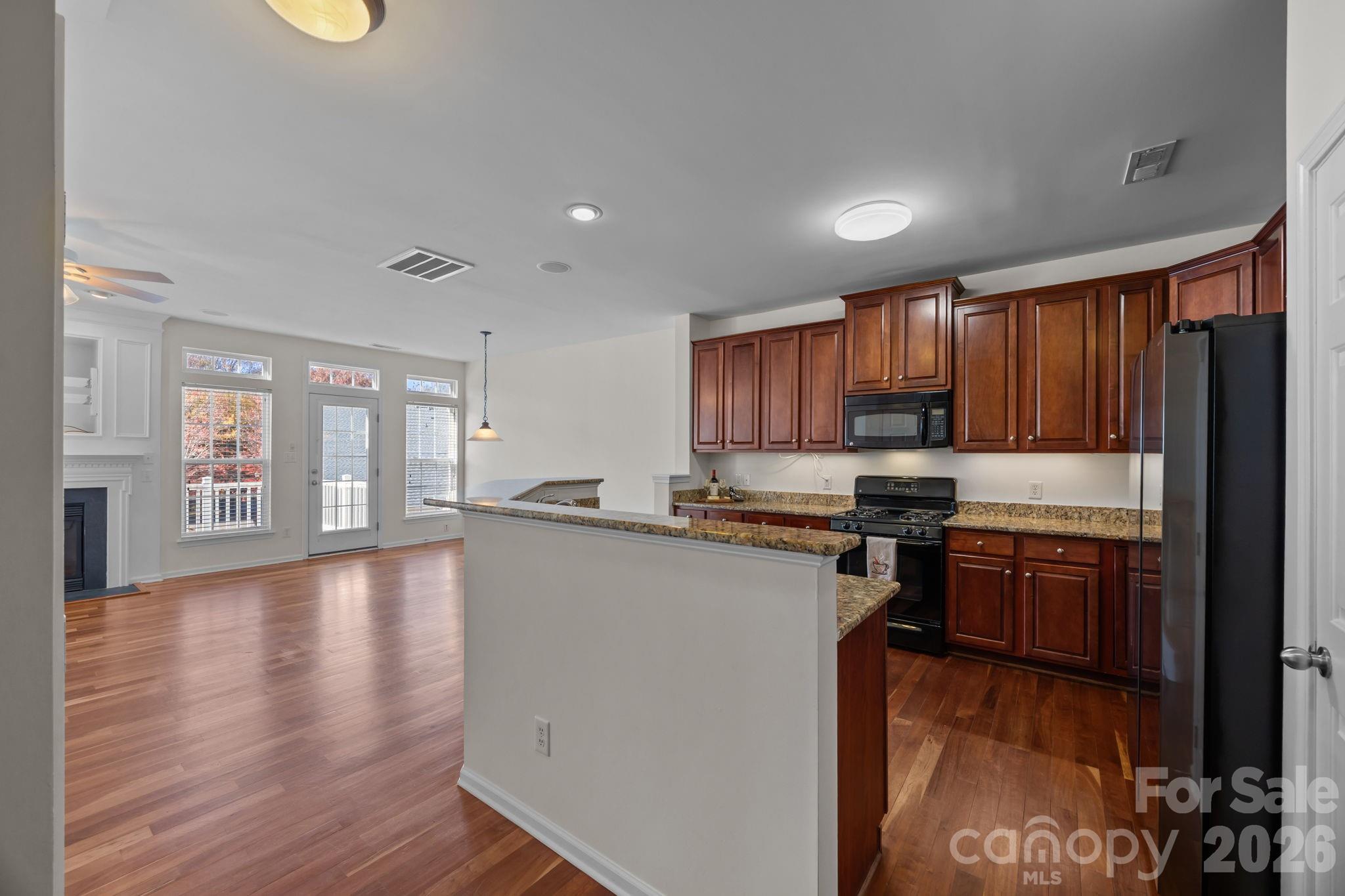 20441 Harbor View Drive Cornelius, NC 28031 - Photo 8 of 48