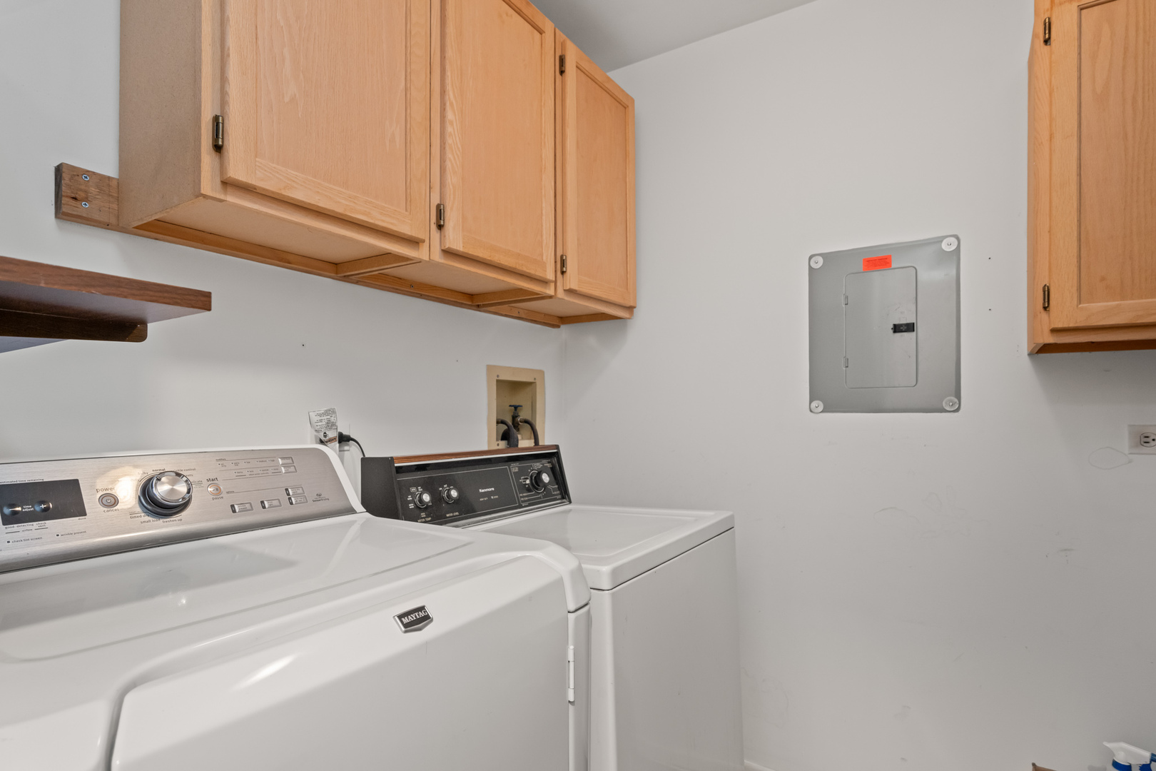 1542 Springview Court, Unit B1 Wheeling, IL 60090 - Photo 14 of 14 a view of utility room
