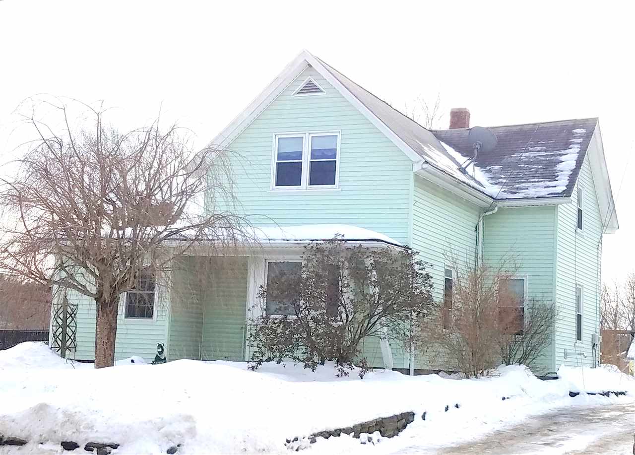 25 Main Street Raymond, NH 03077 - Photo 2 of 28