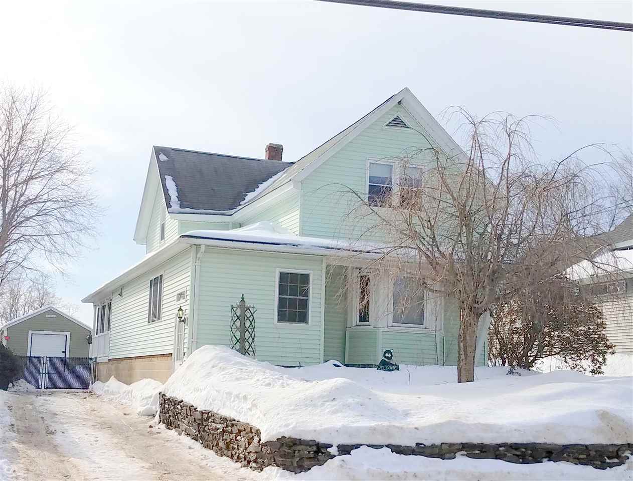 25 Main Street Raymond, NH 03077 - Photo 3 of 28