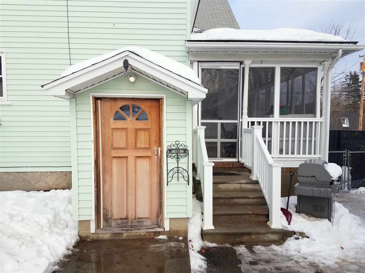25 Main Street Raymond, NH 03077 - Photo 23 of 28