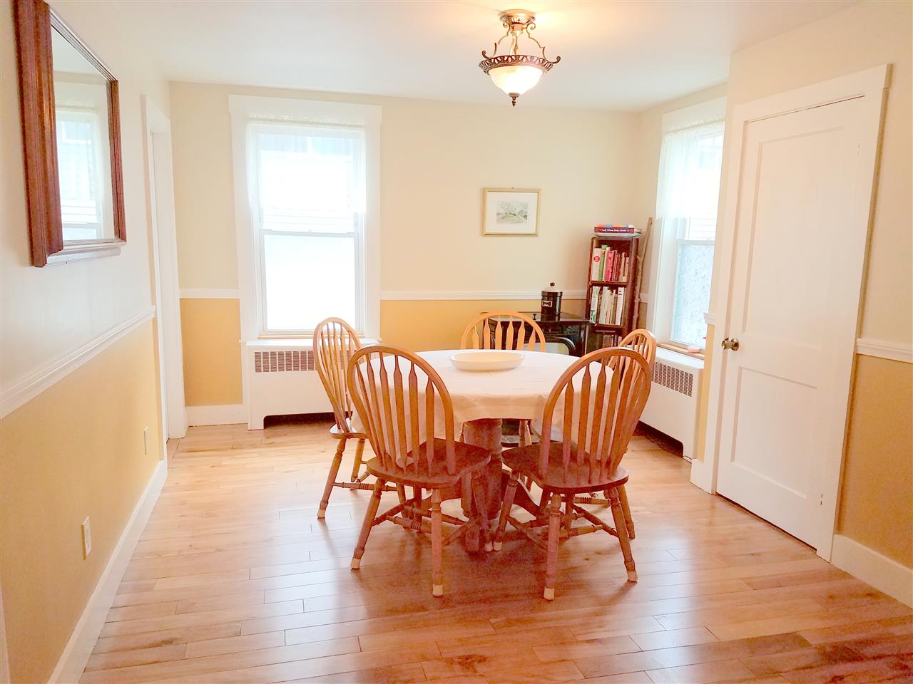 25 Main Street Raymond, NH 03077 - Photo 7 of 28