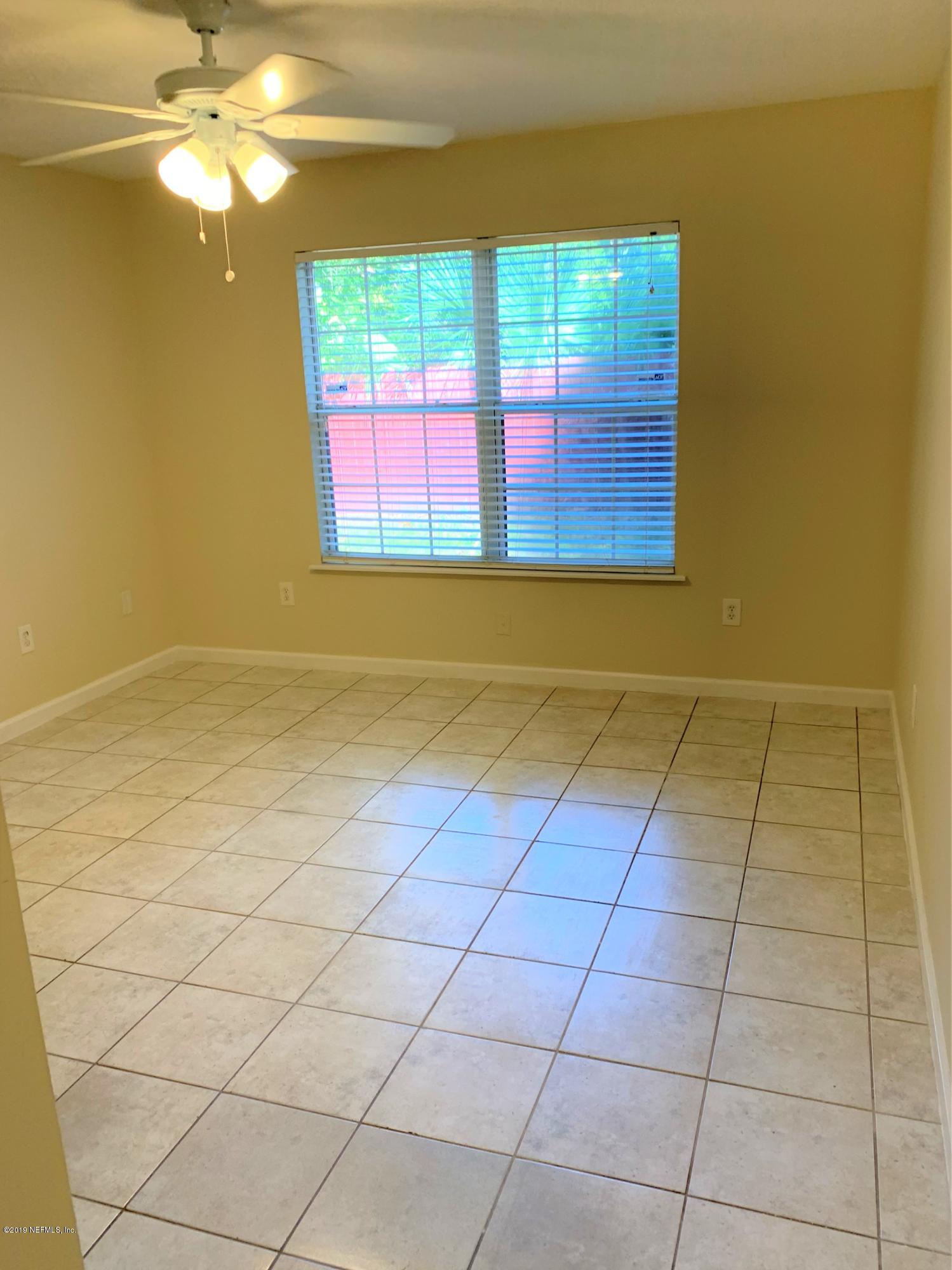 5317 Floral Bluff Road Jacksonville, FL 32211 - Photo 8 of 34 IMG_1079