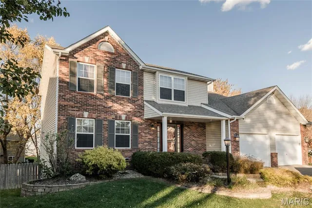 $424,900 | 2703 Cabin Creek Court, Edwardsville, IL 62025