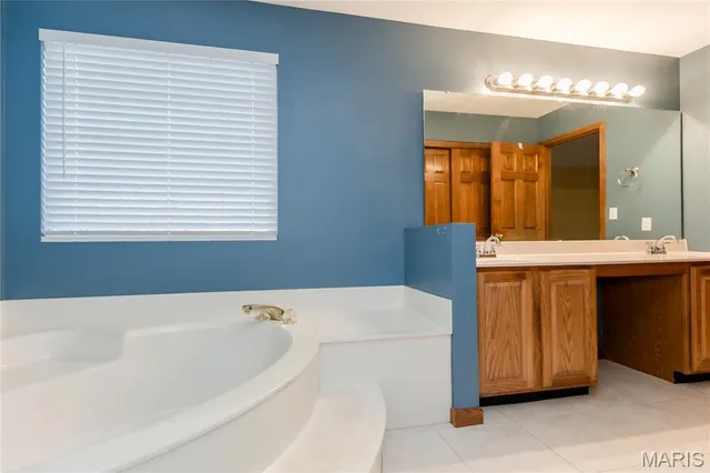 $424,900 | 2703 Cabin Creek Court, Edwardsville, IL 62025