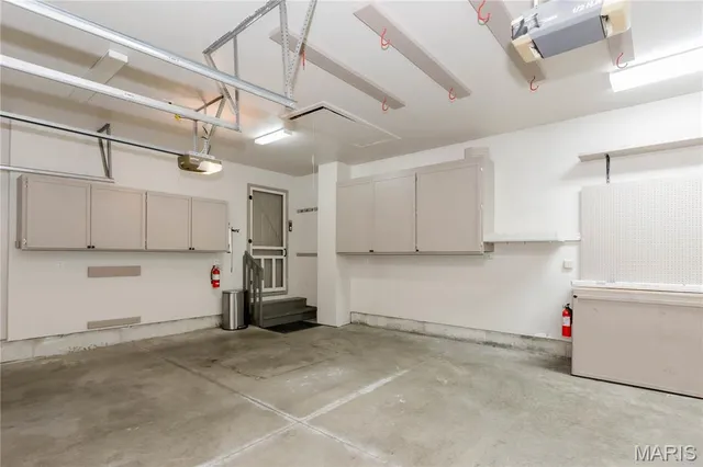 $424,900 | 2703 Cabin Creek Court, Edwardsville, IL 62025