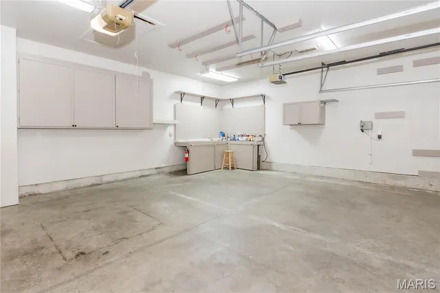 $424,900 | 2703 Cabin Creek Court, Edwardsville, IL 62025