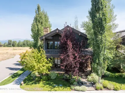 $2,685,000 | 565 Woodland Star Drive, Driggs, ID 83422