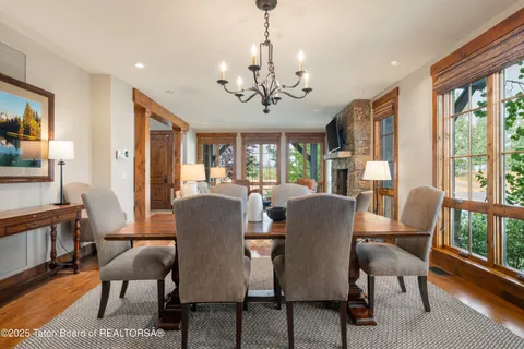 $2,685,000 | 565 Woodland Star Drive, Driggs, ID 83422