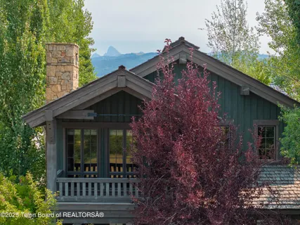 $2,685,000 | 565 Woodland Star Drive, Driggs, ID 83422
