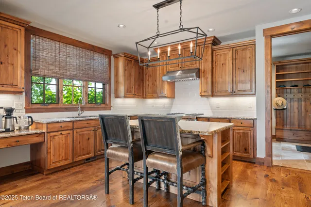 $2,685,000 | 565 Woodland Star Drive, Driggs, ID 83422