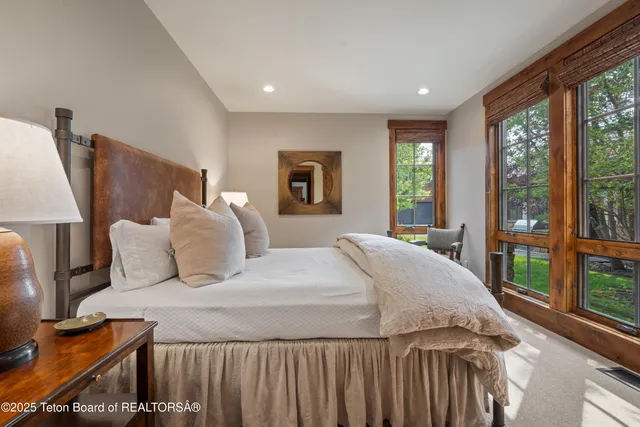 $2,685,000 | 565 Woodland Star Drive, Driggs, ID 83422