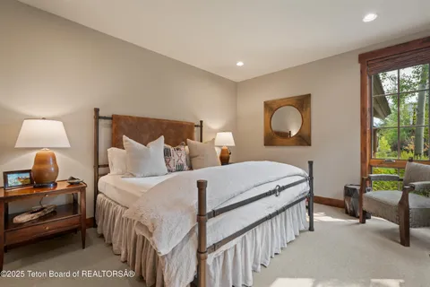 $2,685,000 | 565 Woodland Star Drive, Driggs, ID 83422