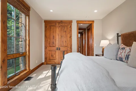 $2,685,000 | 565 Woodland Star Drive, Driggs, ID 83422