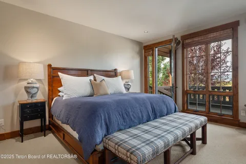 $2,685,000 | 565 Woodland Star Drive, Driggs, ID 83422